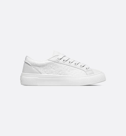 B33 Spin Sneaker